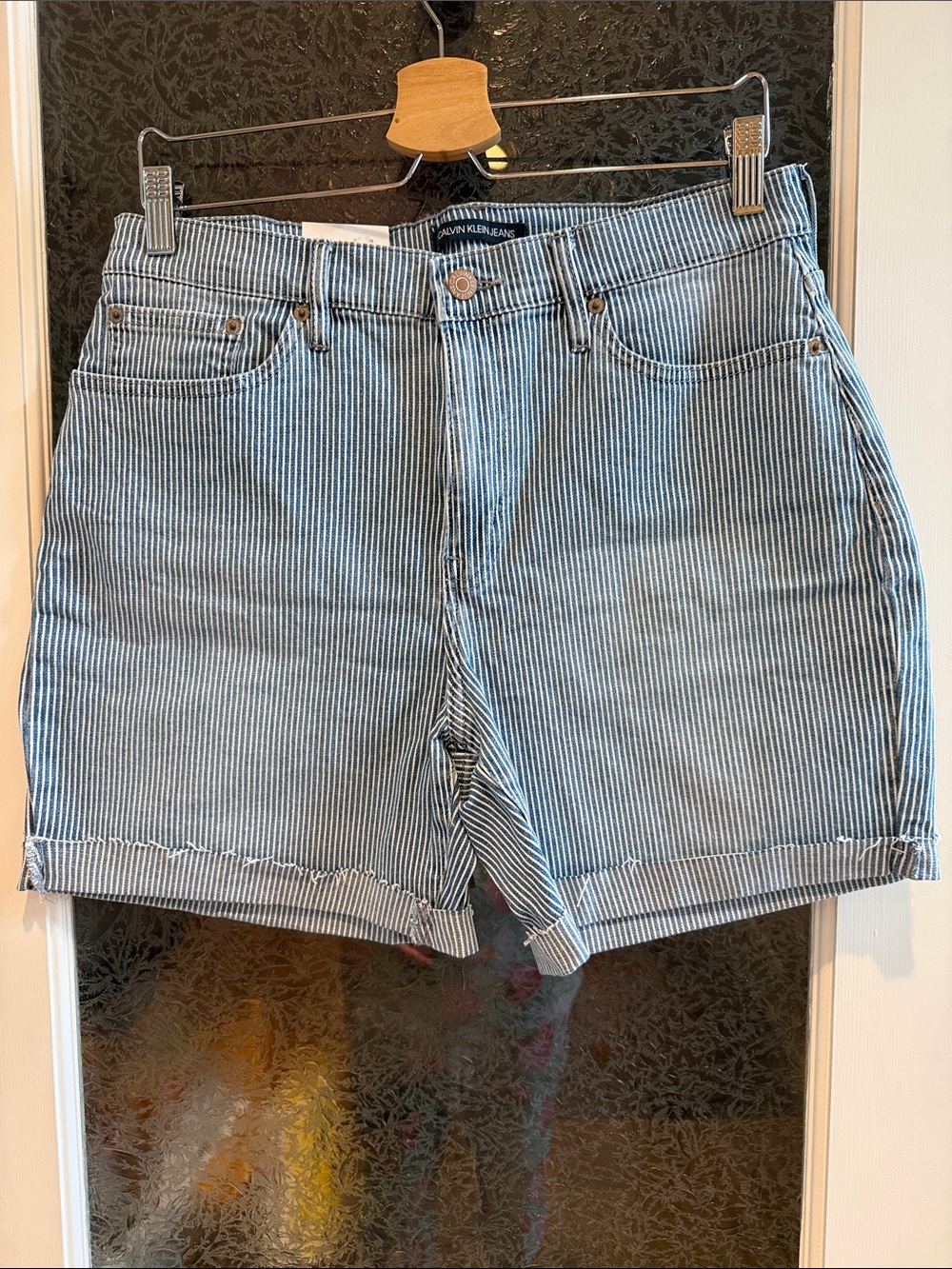 Calvin Klein Blue & White Pinstripe Denim Shorts size 10 NWT